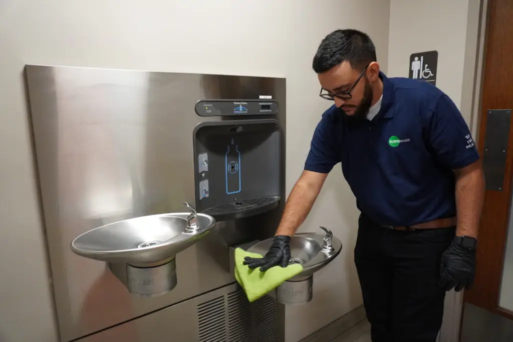 This checklist will help you figure out how to search for janitorial service companies in Salt Lake City, UT.