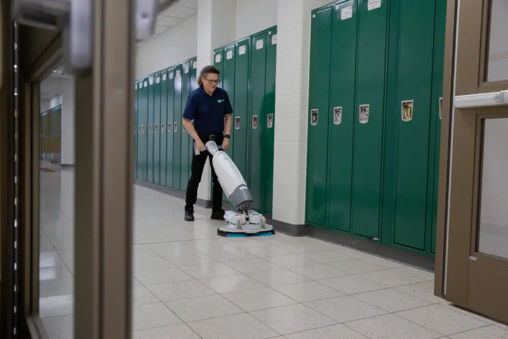 Knowing these tips on educational cleaning services in Green Bay, WI, can help you make an informed choice.