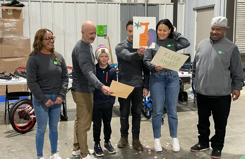 Build A Bike at Kleengsiving 8